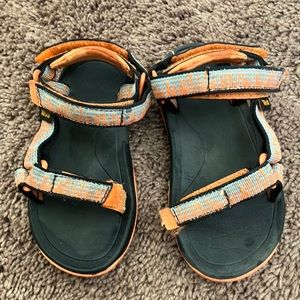 Teva Toddler Size 9 3-4 year old Hurricane Sandals Orange and Black